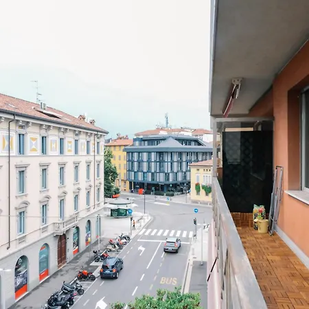 Flora Inn, Paglia 2 - Nel Cuore Del Centro Citta Appartement Bergamo