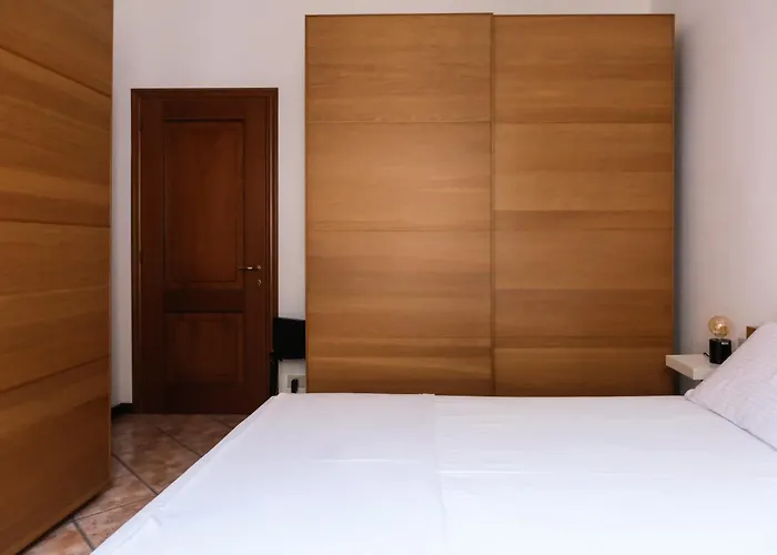 アパート Flora Inn, Paglia 2 - Nel Cuore Del Centro Citta ベルガモ